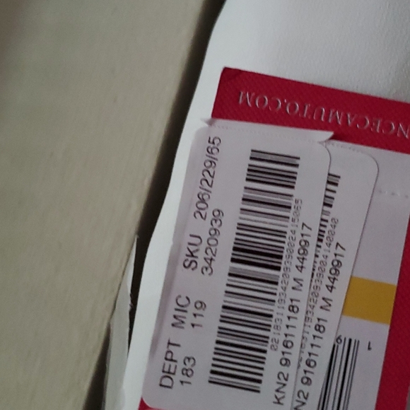 Vince Camuto Top - Picture 4 of 4